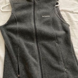 Columbia vest